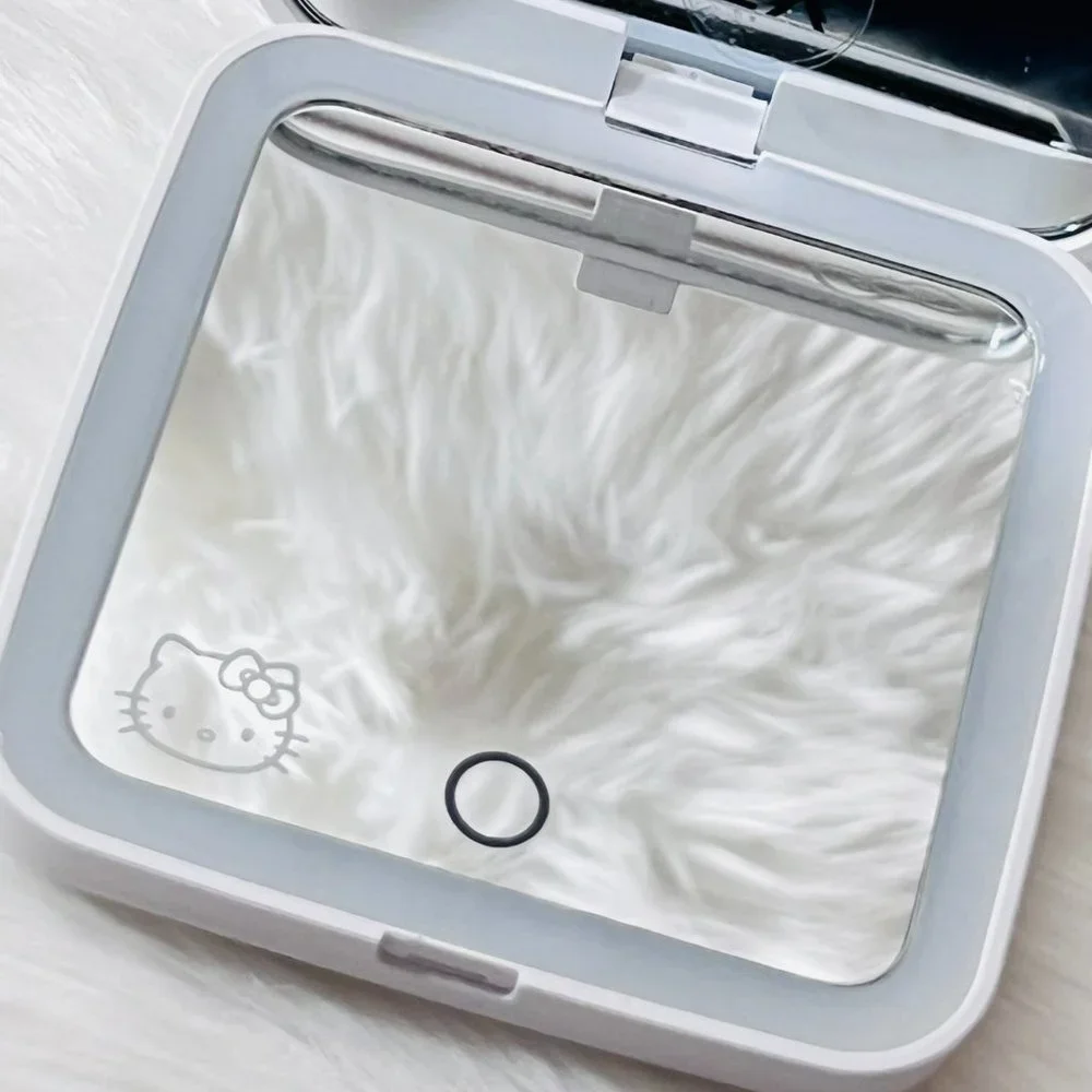 Impressions Vanity Hello Kitty Supercute Compact Mirror‎ - Picture 7 of 8